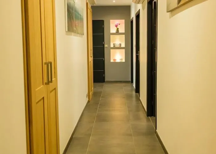 Grand Aubrac Vallee Du Lot Σπίτι διακοπών Espalion